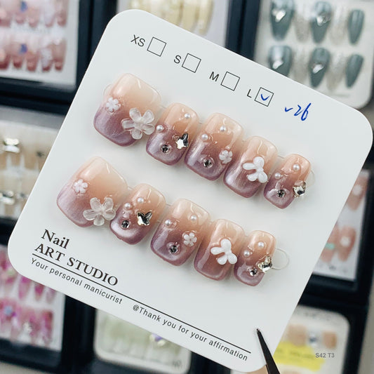 S42 T3 press on nails