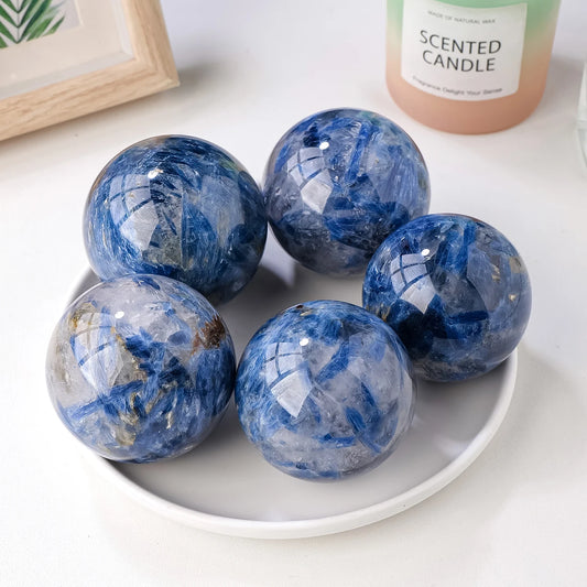 Hot Sale Natural Crystal Balls Precious Gemstone Healing Stones Blue Kyanite Sphere for Decoration